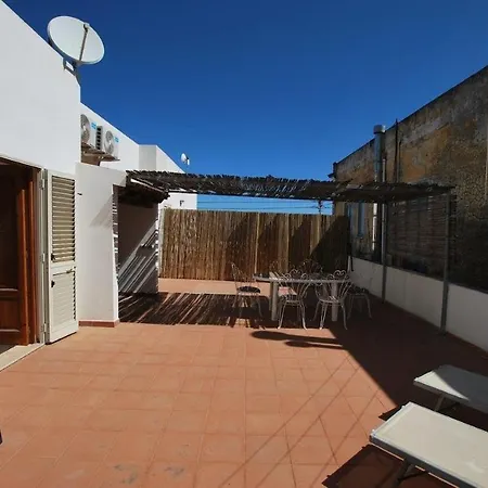 Lipari Oasi 4 Front X Family *