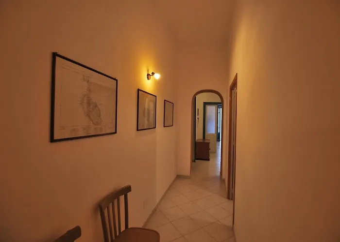 Lipari Oasi 4 Front X Family كانّيتو