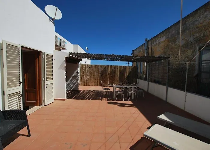 Lipari Oasi 4 Front X Family *