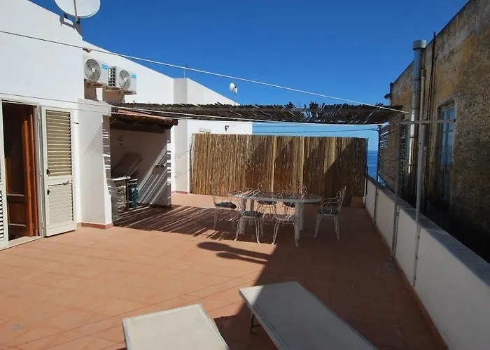 Lipari Oasi 4 Front X Family Apartment *